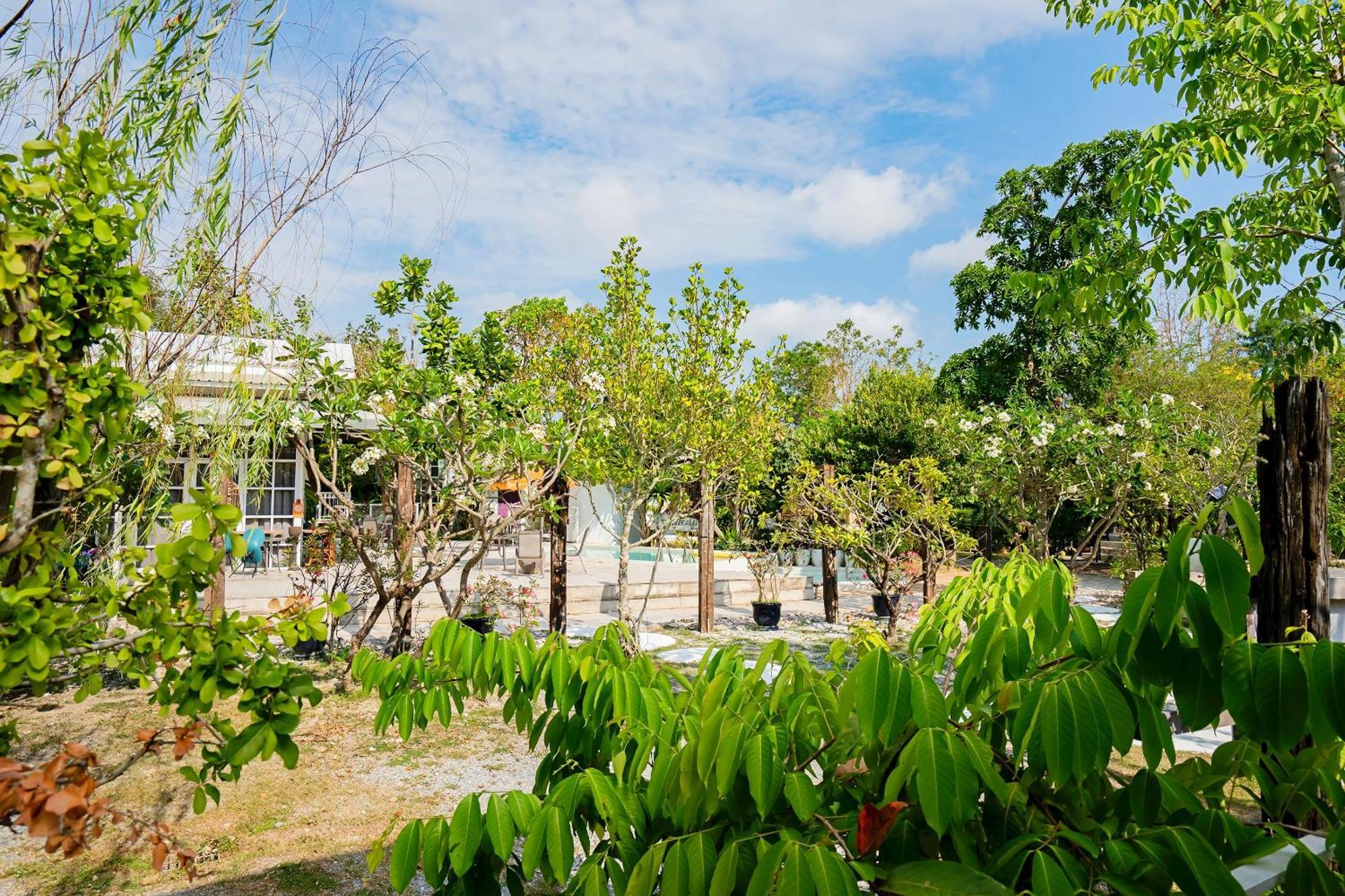 Utapao Sattahip Rayong Resort Ban Nong Sa Exteriér fotografie